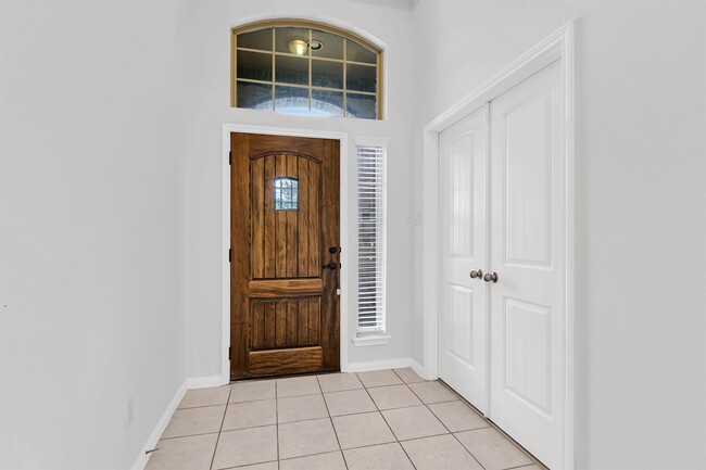 Photo - 138 Meadow Landing Dr