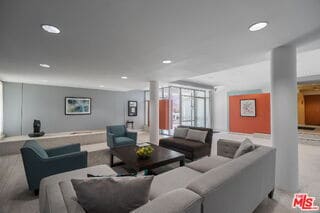 Photo - 4807 Woodley Ave