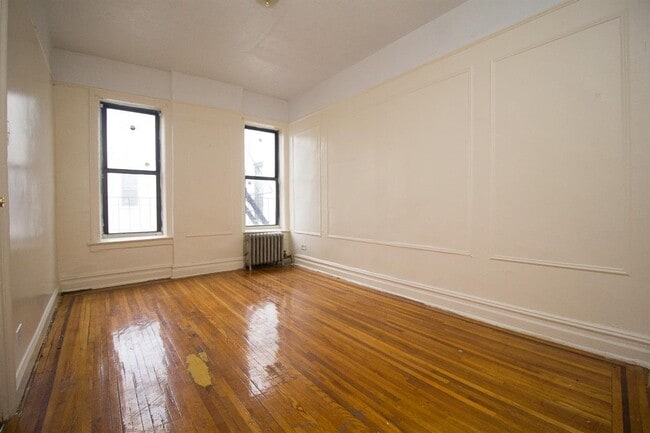 Photo - 740 Empire Blvd Unidad 1A