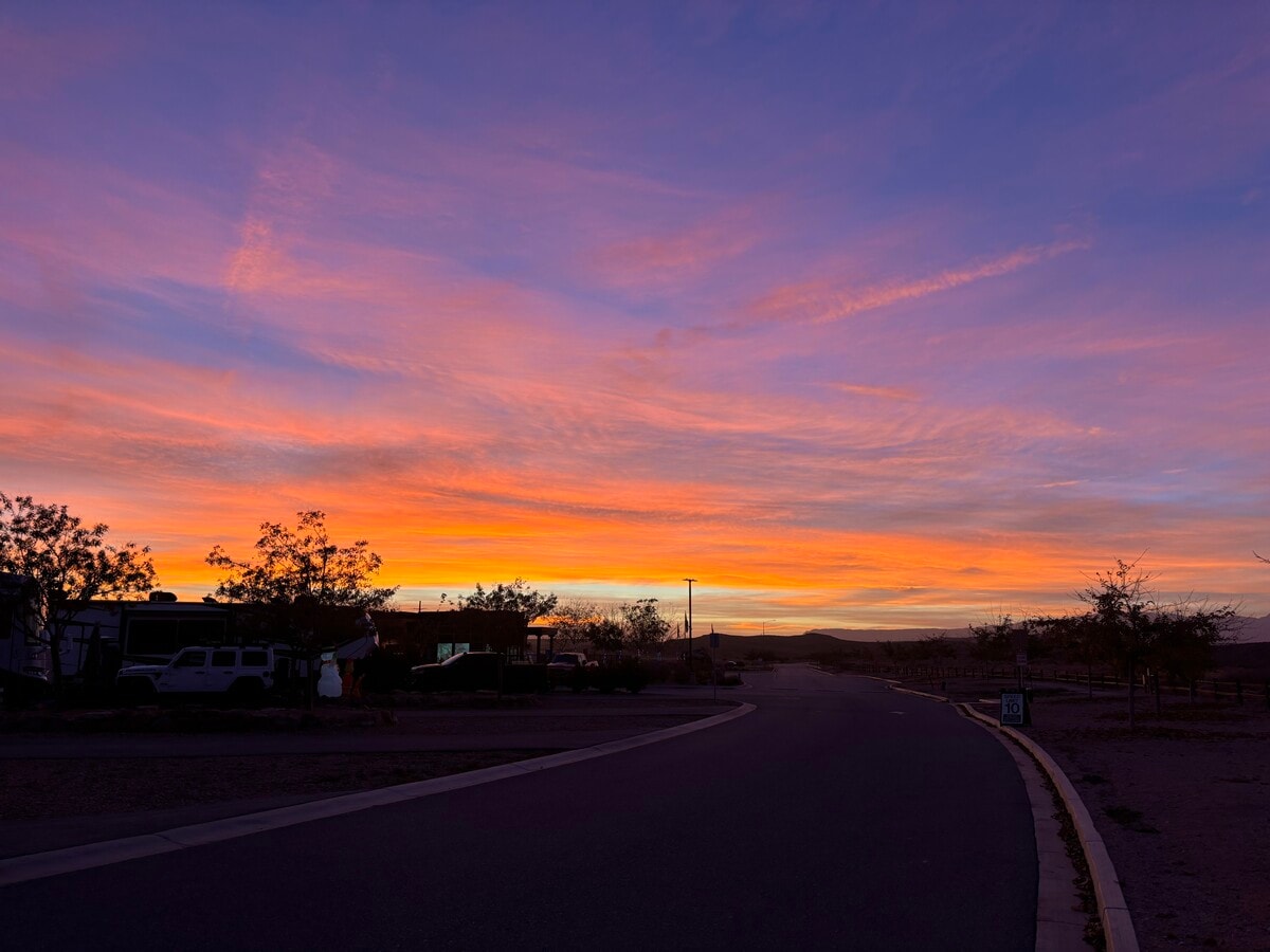 Photo - 5525 S Willow Ln Unit d