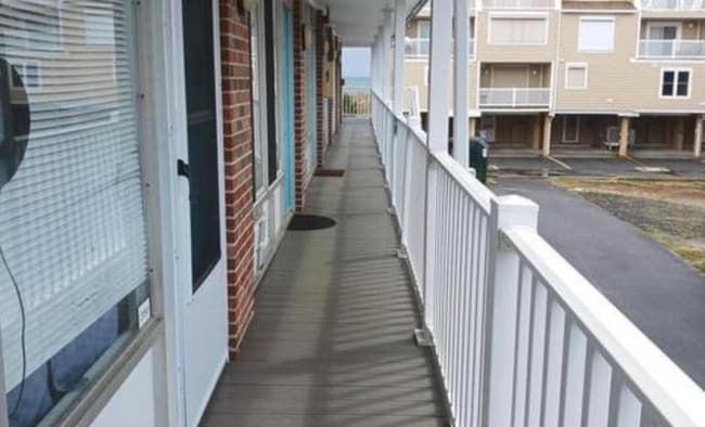 Photo - 7 45th St Unit 221