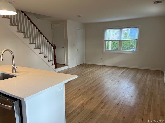 Photo - 45 Radcliff Ave