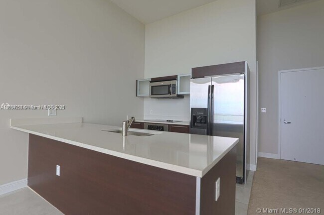 Photo - 1900 N Bayshore Dr Unit 1006