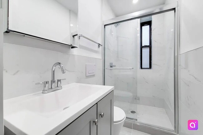Photo - 28th Avenue Unit 4