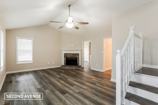 Photo - 75 Alexandria Ct