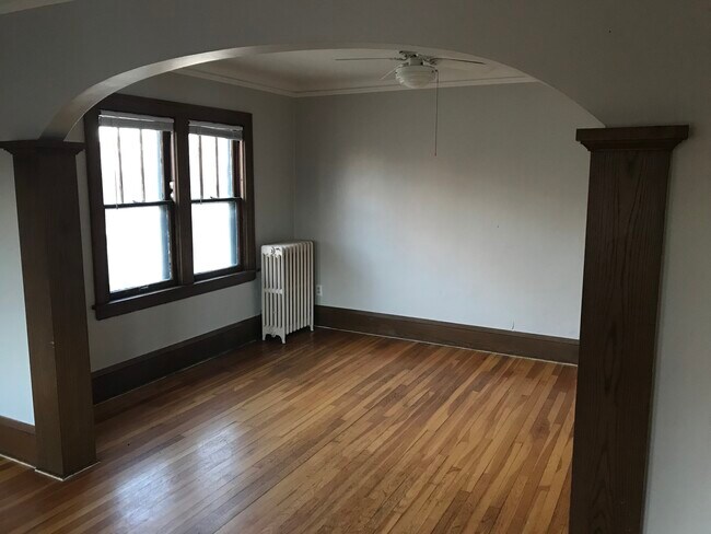 Photo - 2104 Hartford Ave Unidad Highland Park Duplex