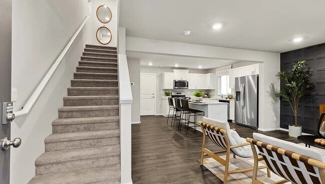 Photo - 2216 Trailside Dr NE