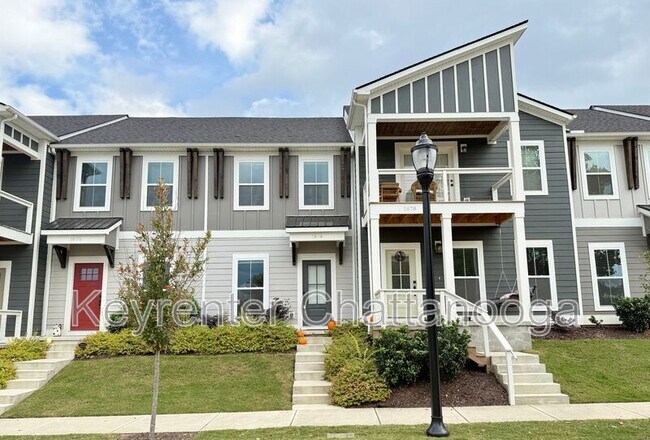 Building Photo - 1674 S Watkins St