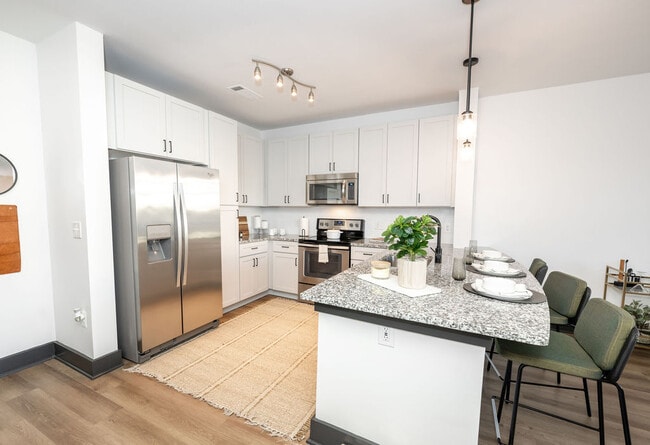 The Mint 425 apartments — community photo