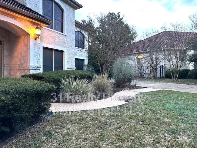 Photo - 7 Monarch Oaks Ln