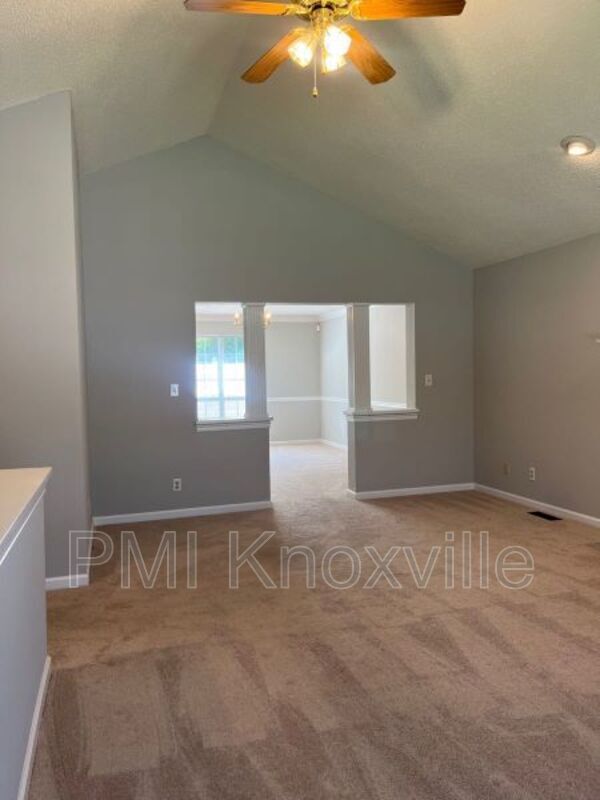 Photo - 1504 Randall Park Dr