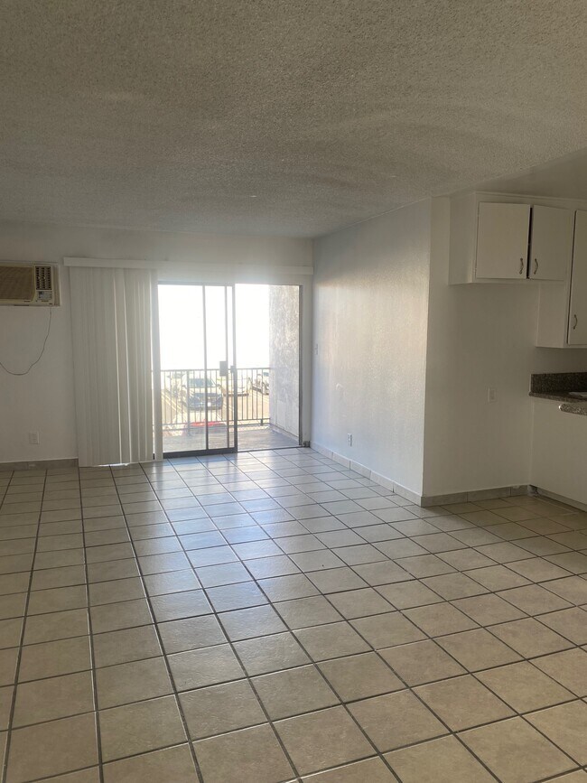 Photo - Summer Breeze Apartments