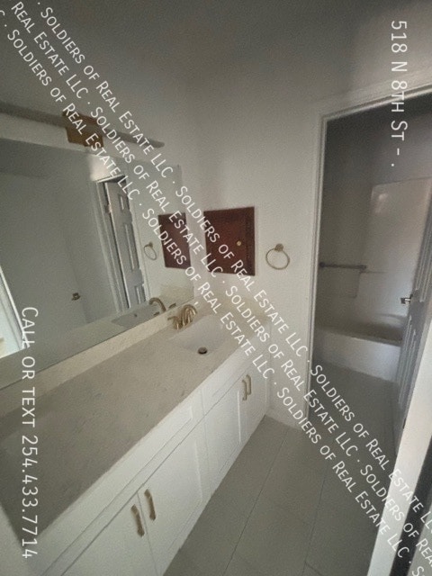 Photo - 518 N 8th St Unit .