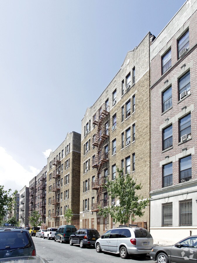 Photo - 2395-2397 Grand Ave