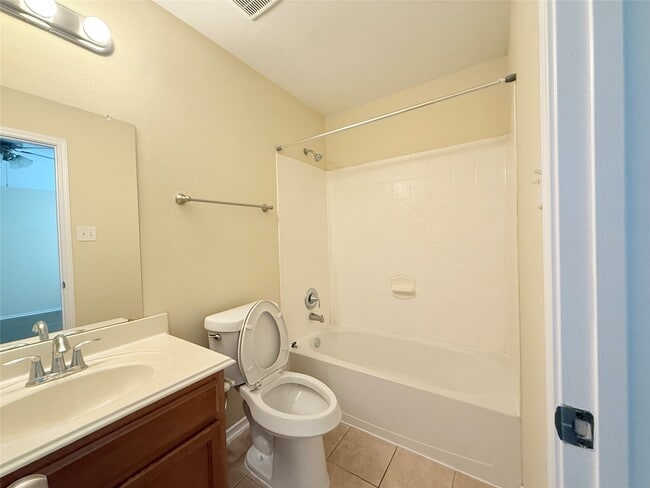 Photo - 14430 Hamilton Grove Ln