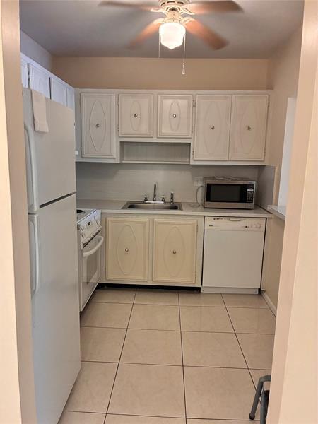 Photo - 257 S Cypress Rd