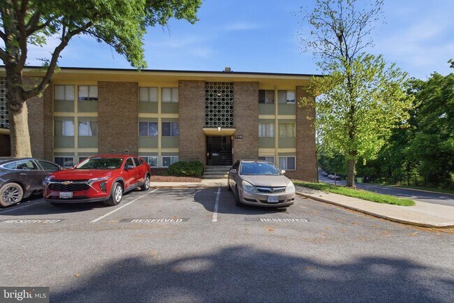 Photo - 7116 Donnell Pl Unit C