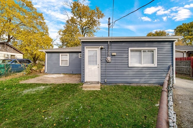 Photo - 3 Bedroom 1 Bathroom House for Rent!