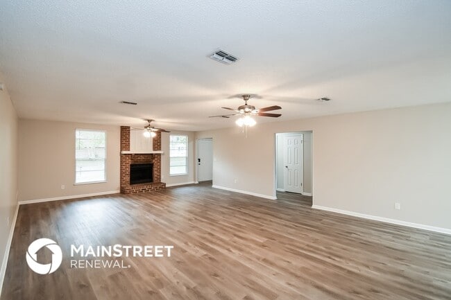 Photo - 1114 Park St