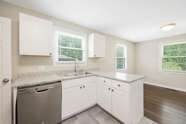 Photo - 605 Durrett Dr