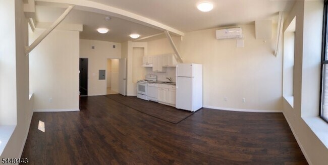 Photo - 192 Market St Unit 6B
