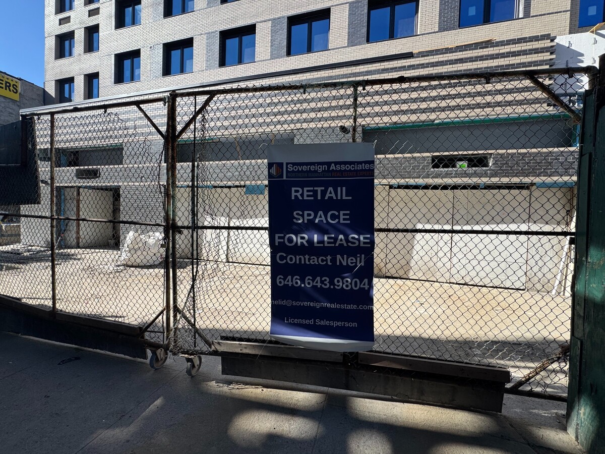 Photo - 1985 Jerome Ave Unit 0