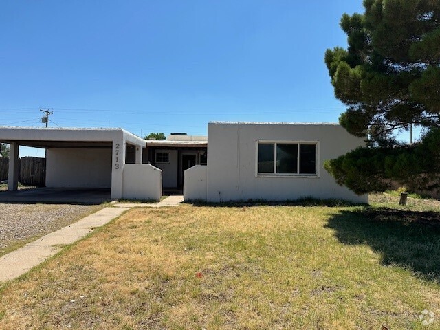 Building Photo - 2713 N Northwest Dr Rental