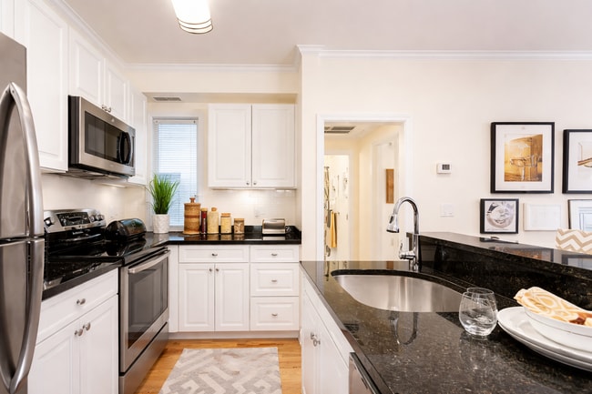 Photo - 7 Chauncy St Unit 17