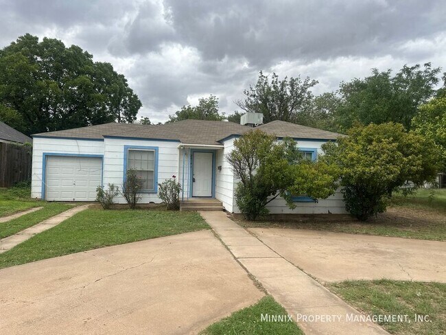 Photo - 2614 27th St