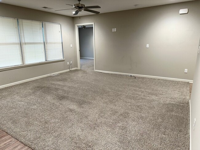 Photo - Single Level 2 Bed | 2 Bath | 2 Car Garage Attached Villa in Blue Springs