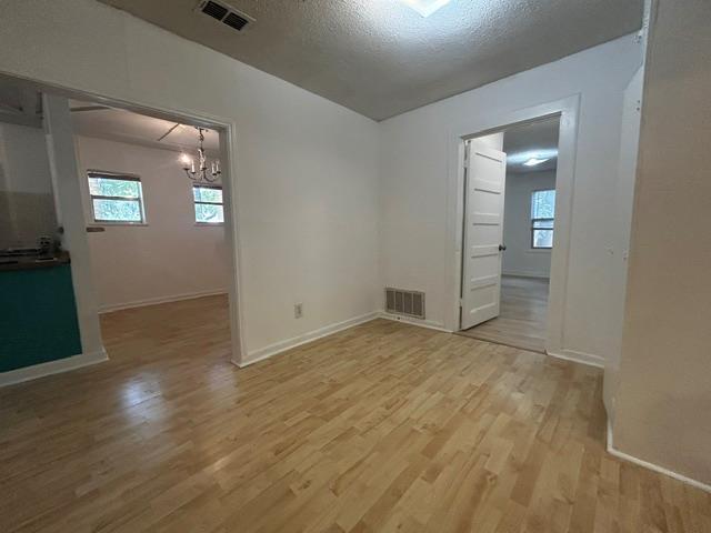 507 Middle Ln
