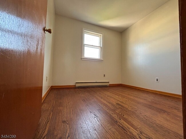 Photo - 115 Van Riper Ave