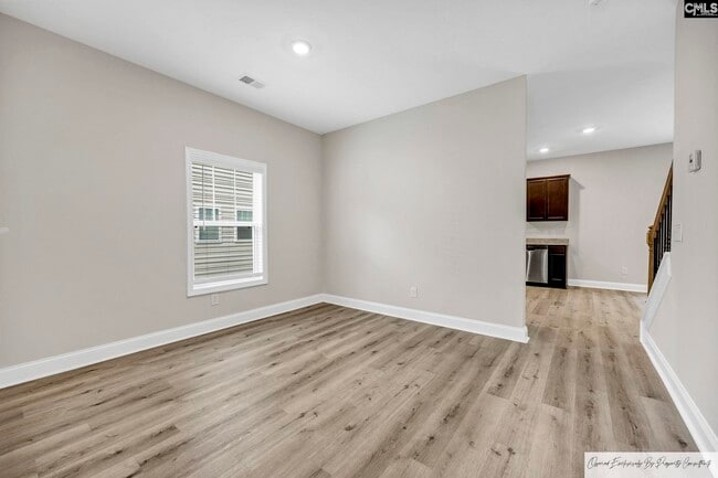 205 Long Iron Ct