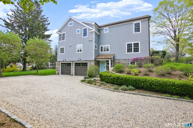 Photo - 14 Winslow Ln