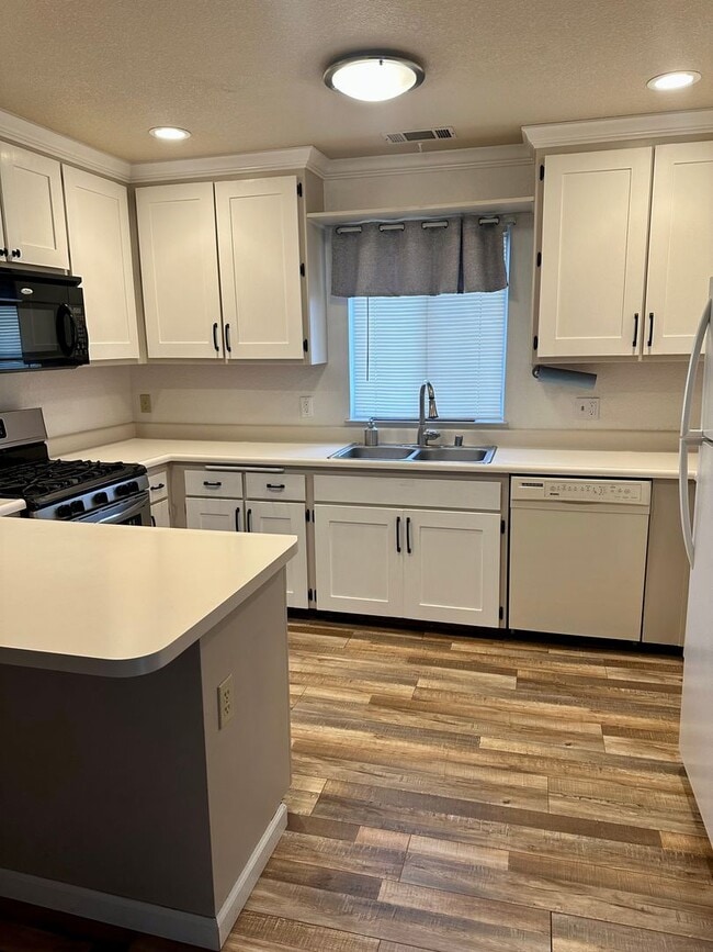 Photo - Beautifully maintained home located in a desirable Anderson neighborhood