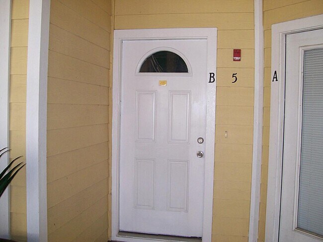 Photo - 811 Bradford Ave Condo Unit 5B