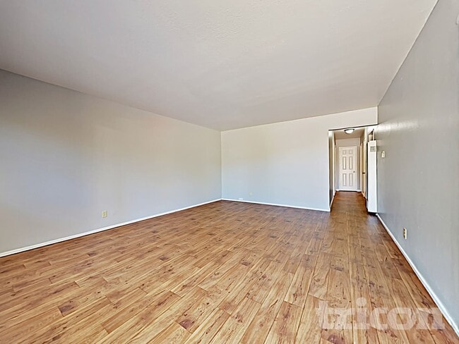 Photo - 2306 Tennent Ct