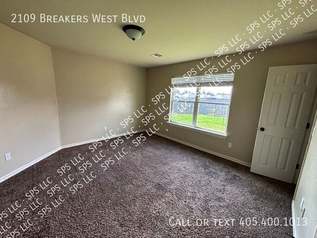 Photo - 2109 Breakers W Blvd