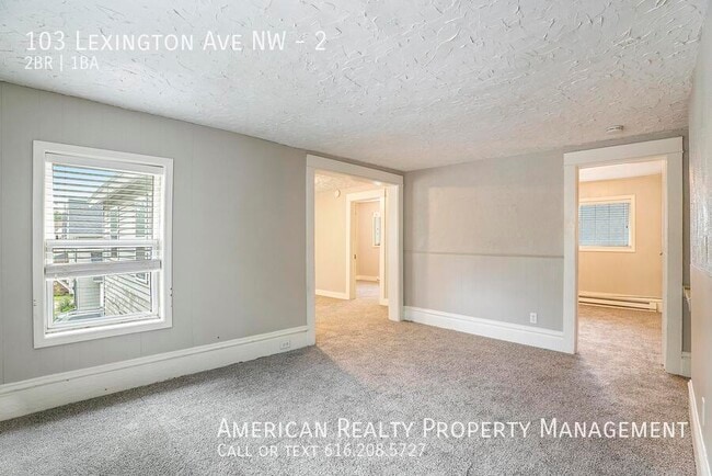 Photo - 103 Lexington Ave NW Unidad 2