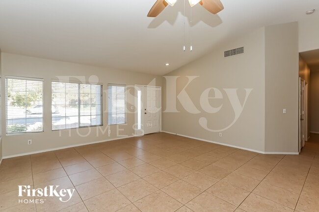 Photo - 4822 Wind Break Ln