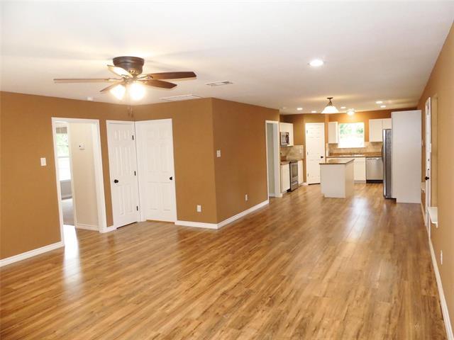 Photo - 214 Braz St