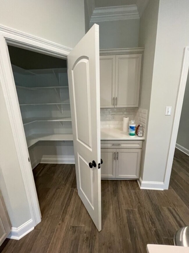 Photo - House: Lake Villas (AVAILABLE AFTER JULY 1...