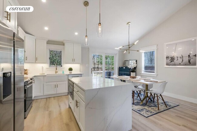 Photo - 45 Cosdrew Ln