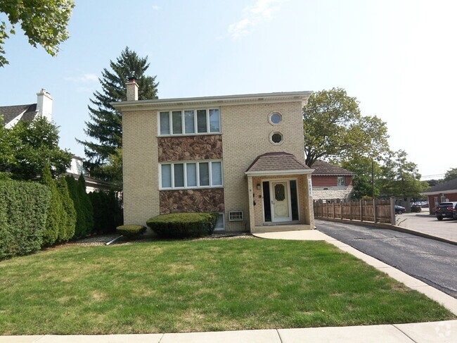 Building Photo - 4381 Woodland Ave Rental