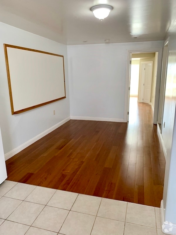 Building Photo - 439 Judah St Unit 439 Rental