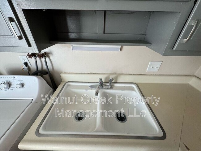 Photo - 5520 Beavercrest Dr Unit #16