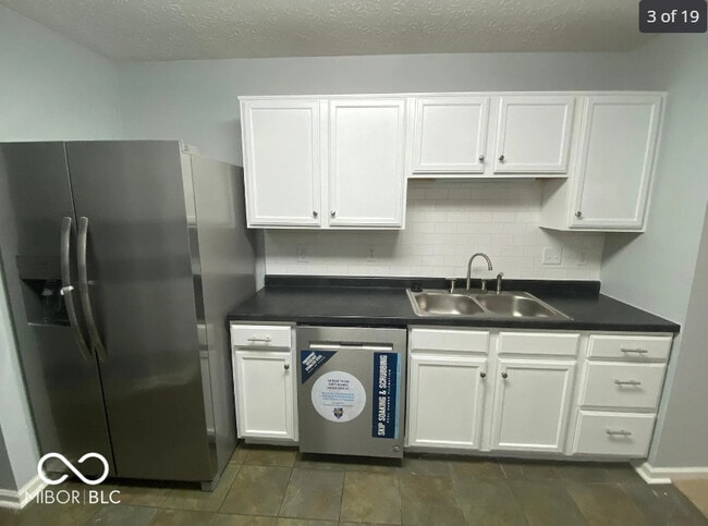 Photo - 628 Mountain Pine Dr