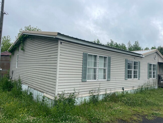 Photo - 5 Bedroom, 3 Bath 2,128 sq ft Doublewide T... Casa