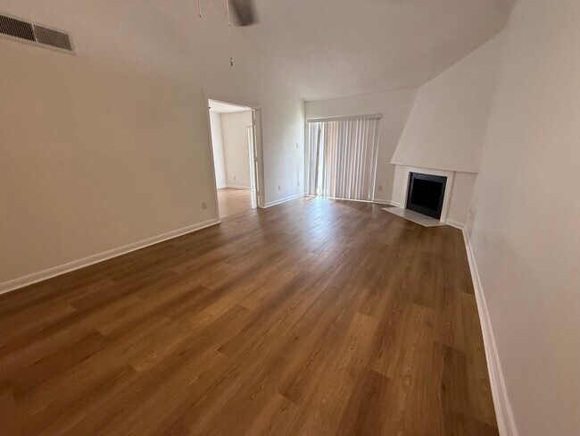 Photo - 10075 Westpark Dr Unit 9