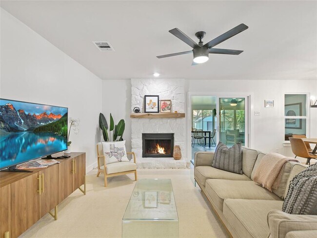 Photo - 3601 Ambleside Dr